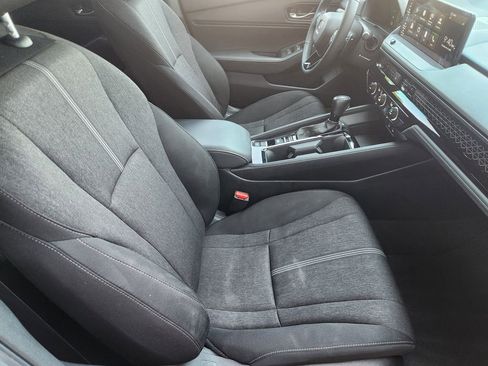 Used 2023 Honda Accord Sport image 14