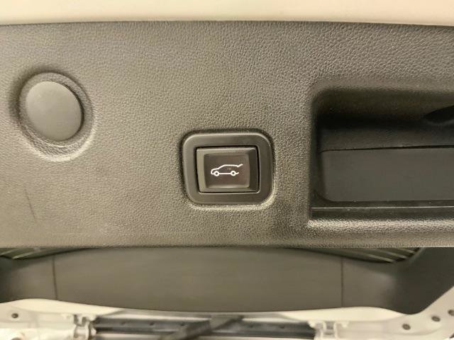 Used 2021 Chevrolet Equinox LT w/ Driver Convenience Package AWD/4WD image 34