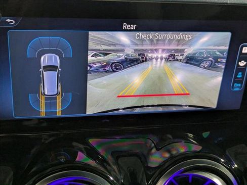 New 2025 Mercedes-Benz GLB 250 image 13