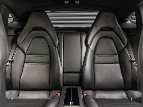 Certified 2020 Porsche Panamera image 25