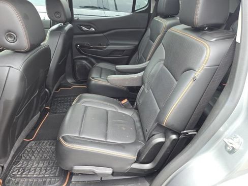 Used 2023 GMC Acadia AT4 w/ GMC Pro Grade Package AWD/4WD image 11