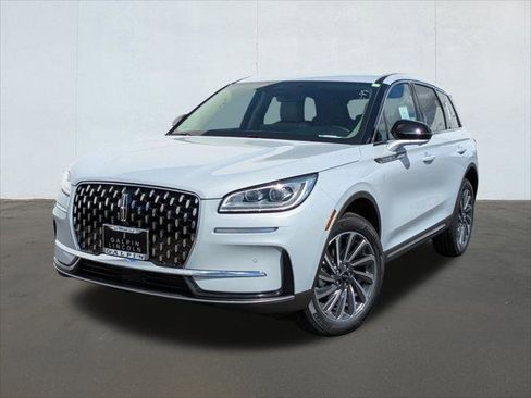 New 2025 Lincoln Corsair Reserve image 1