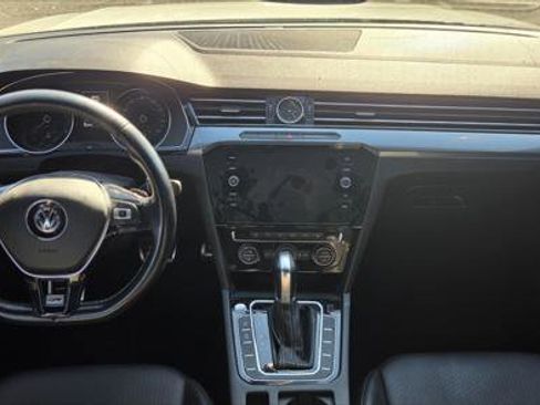 Used 2019 Volkswagen Arteon SE image 22