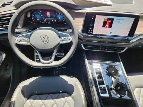 New 2026 Volkswagen Atlas SEL Premium R-Line AWD/4WD image 25