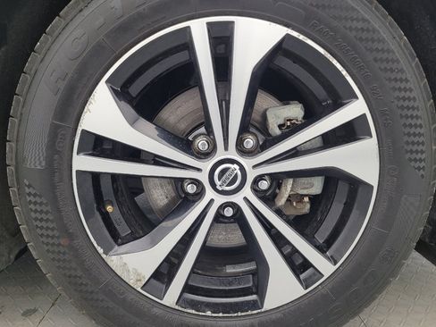 Used 2021 Nissan Sentra SV image 31