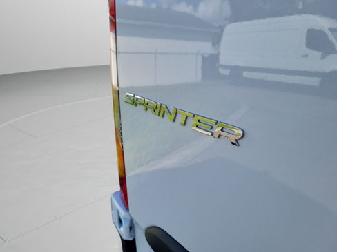 Used 2026 Mercedes-Benz Sprinter 2500 image 29