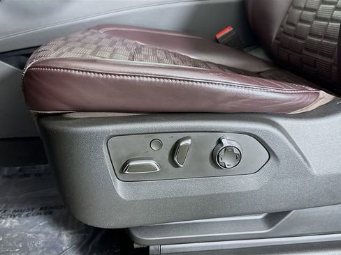 Used 2021 Cadillac Escalade Sport Platinum image 20