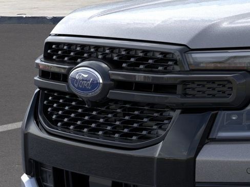 New 2025 Ford Ranger Lariat w/ FX4 Off-Road Package AWD/4WD image 17