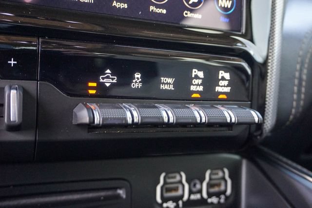 Used 2019 RAM 1500 Limited AWD/4WD image 27