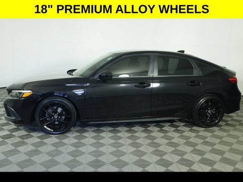Used 2022 Honda Civic Sport image 4