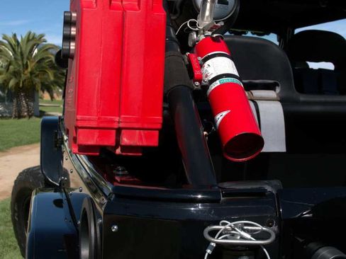 Used 2013 Jeep Wrangler Unlimited Rubicon w/ Dual Top Group image 34