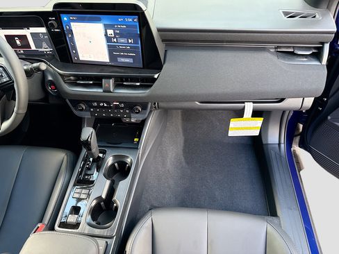 New 2026 Subaru Outback Premium image 17