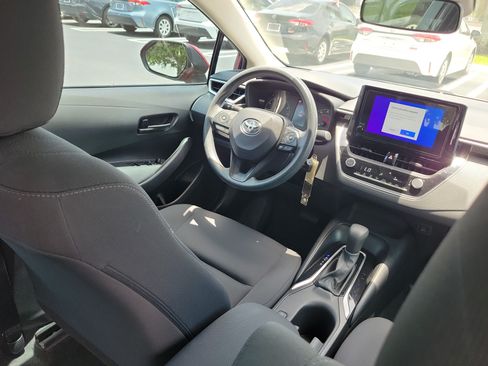 Used 2024 Toyota Corolla LE FWD image 14
