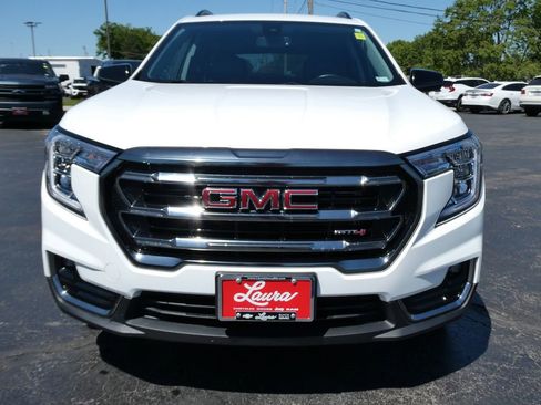 Certified 2023 GMC Terrain AT4 AWD/4WD image 10