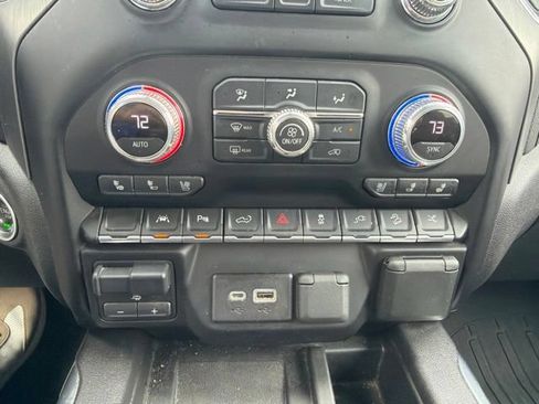 Used 2022 GMC Sierra 1500 Denali w/ Denali Premium Package AWD/4WD image 18