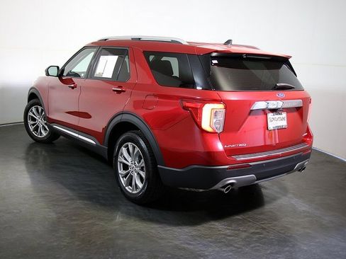 Used 2023 Ford Explorer Limited image 2