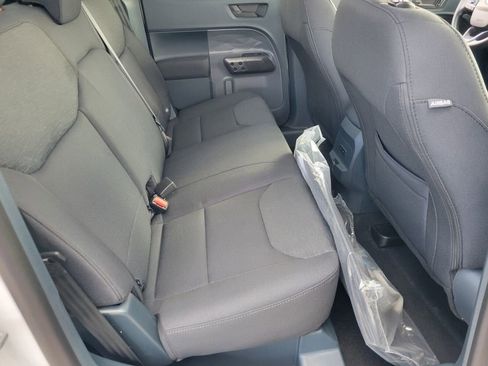 New 2025 Ford Maverick XL image 11