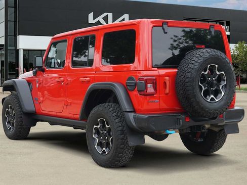 Used 2021 Jeep Wrangler Unlimited Rubicon 4xe w/ Cold Weather Group AWD/4WD image 4