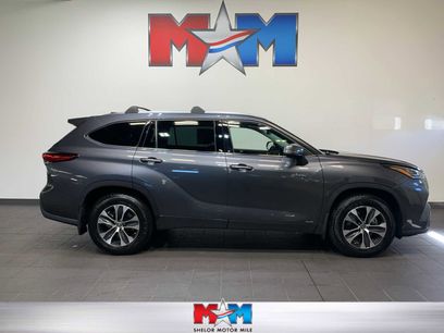 Used 2020 Toyota Highlander XLE