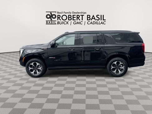 New 2026 GMC Yukon XL AT4 Ultimate AWD/4WD image 5