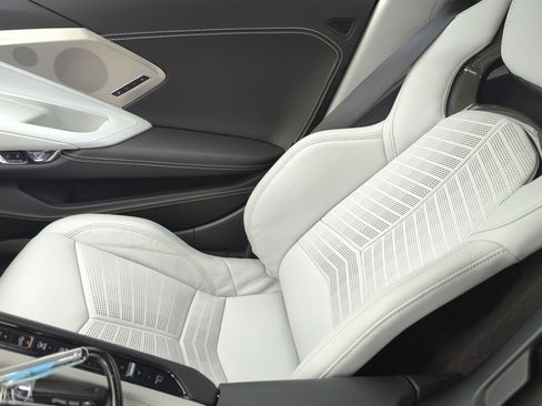 Used 2020 Chevrolet Corvette Stingray Premium Conv w/ 3LT Preferred Equipment Group image 27