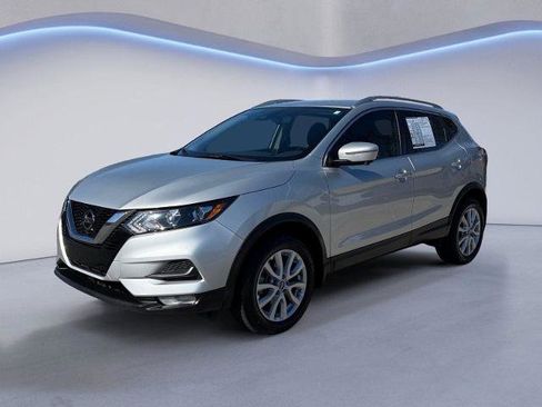 Certified 2022 Nissan Rogue Sport SV w/ Technology Package image 1