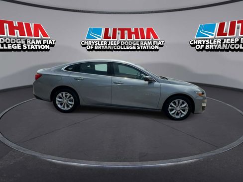 Used 2024 Chevrolet Malibu LT FWD image 9
