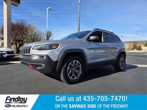 Used 2020 Jeep Cherokee Trailhawk w/ Comfort/Convenience Group image 1