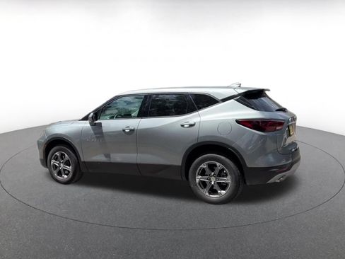 Used 2026 Chevrolet Blazer LT FWD image 10