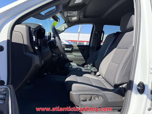 Used 2022 Chevrolet Silverado 1500 RST image 17