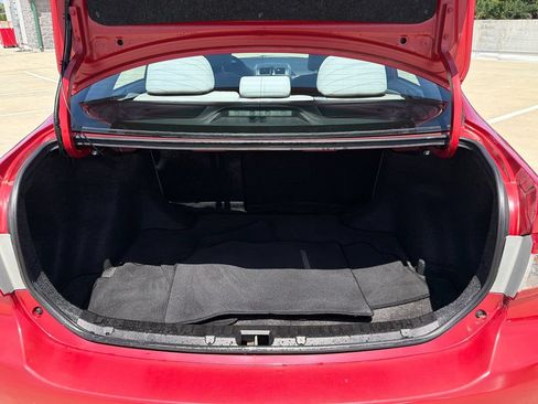 Used 2011 Toyota Corolla LE FWD image 6