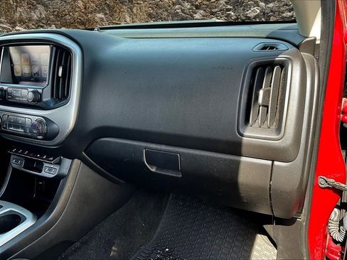 Used 2018 Chevrolet Colorado ZR2 image 15