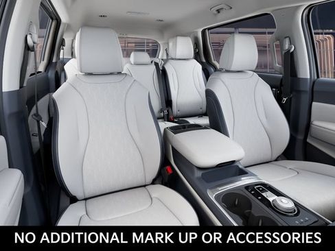 New 2026 Kia Carnival EX FWD image 15