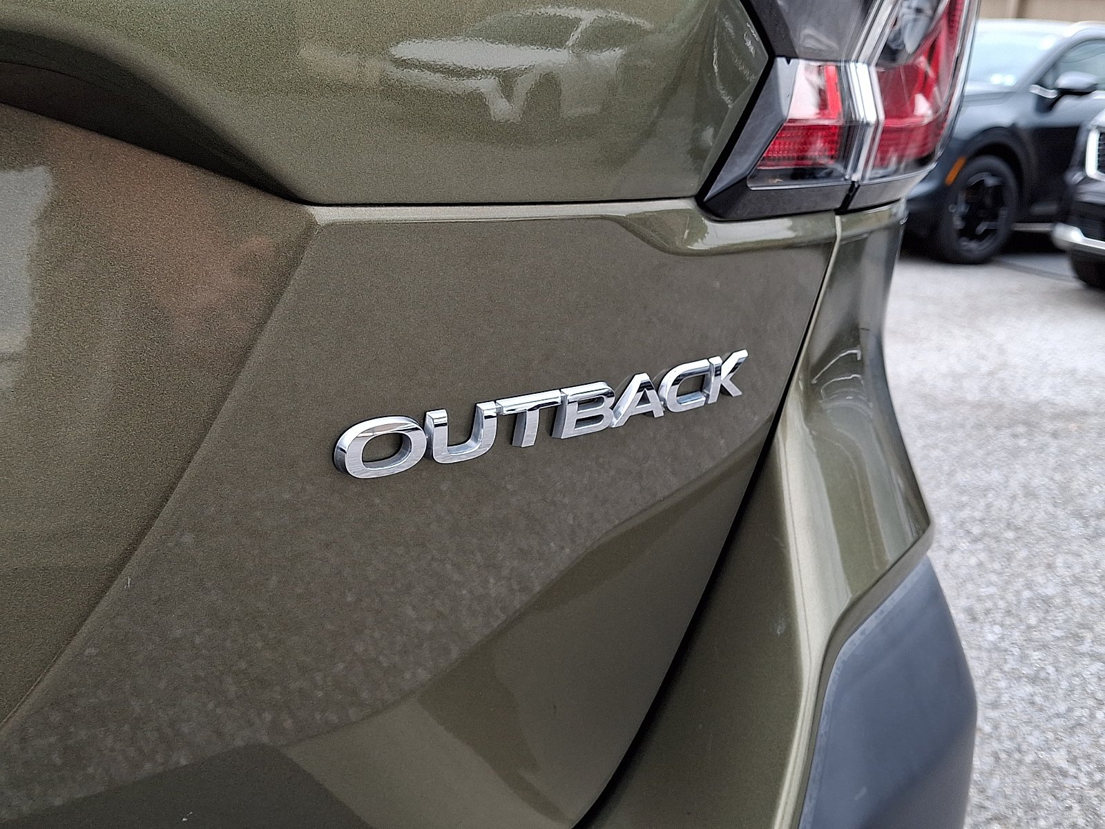 Used 2021 Subaru Outback Limited AWD/4WD image 30
