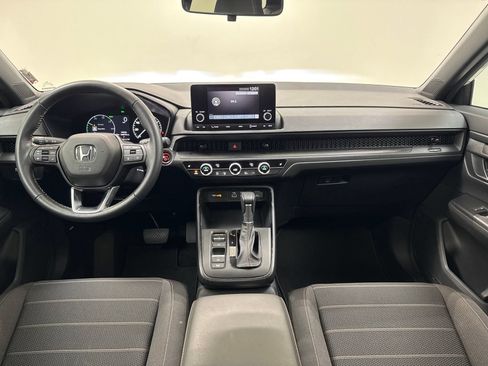 Used 2025 Honda CR-V Sport image 28