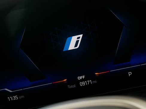 Certified 2025 BMW i4 xDrive40i w/ M Sport Package AWD/4WD image 34