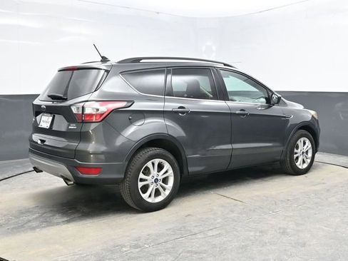 Used 2018 Ford Escape SEL image 7