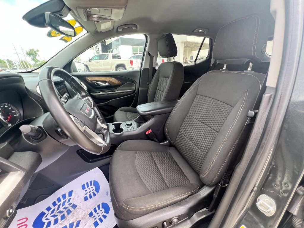 Used 2020 GMC Terrain SLE w/ Driver Convenience Package FWD image 15