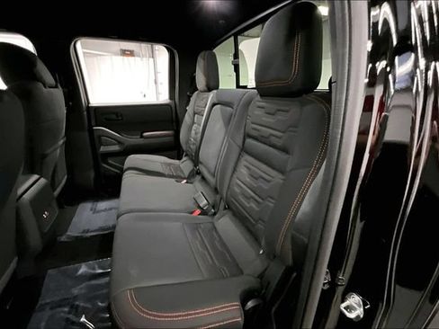 New 2026 Nissan Frontier Pro-X w/ Tow Package RWD image 11