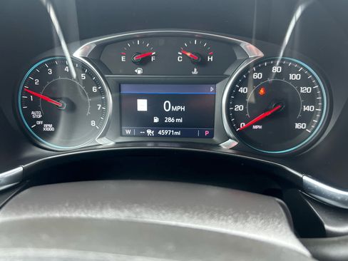 Used 2023 Chevrolet Equinox LT image 16