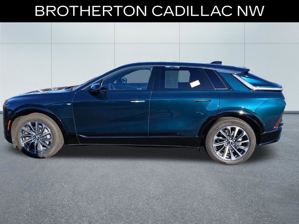 Certified 2024 Cadillac Lyriq Sport AWD/4WD image 2