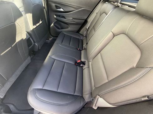 Used 2025 Buick Envista Sport Touring FWD image 29