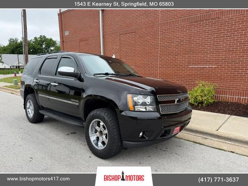 Used 2013 Chevrolet Tahoe LTZ AWD/4WD image 6