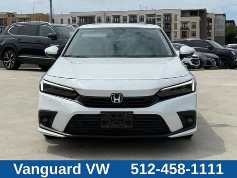 Used 2024 Honda Civic Touring image 3