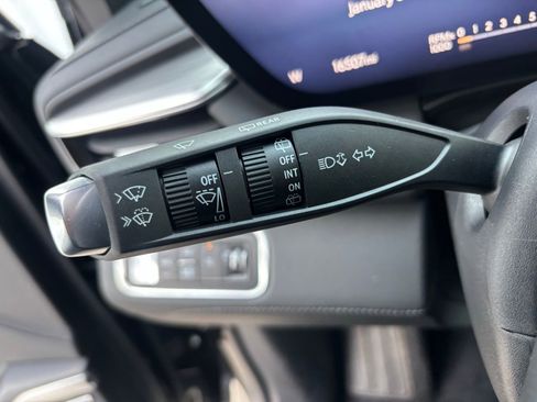 Used 2025 Buick Enclave Preferred image 20