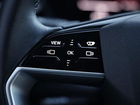 Certified 2025 Audi Q5 Premium Plus w/ Premium Plus image 33