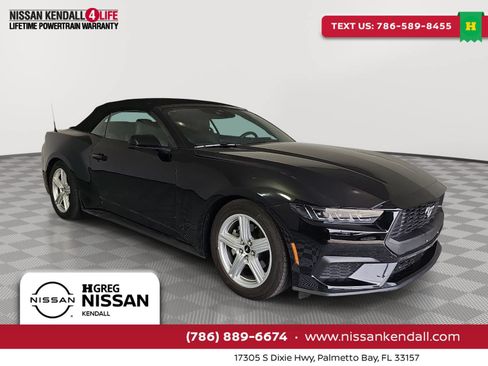 Used 2026 Ford Mustang Premium RWD image 1