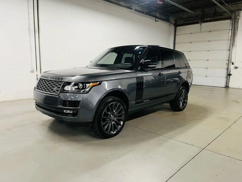 Used 2016 Land Rover Range Rover Supercharged AWD/4WD image 2