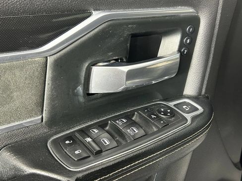 Used 2019 RAM 2500 Laramie w/ Night Edition AWD/4WD image 32