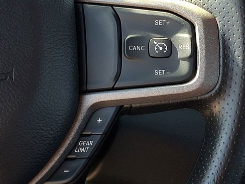 Used 2024 RAM 2500 Tradesman w/ Chrome Appearance Group image 19